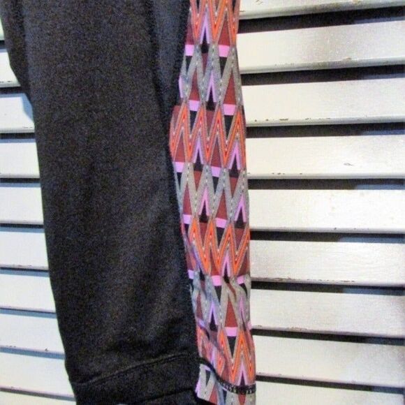 Athleta Small Ariel Swim/Workout Capris - Picture 5 of 10